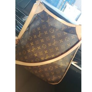 Louis Vuitton Odeon mm